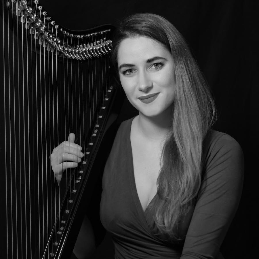 Maia Darme - Electric Harp Red Portrait (c)Kevin King